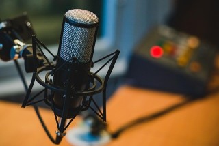 Les podcasts littéraires, le retour de l’oralité dans la littérature