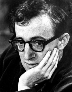 Woody Allen publie son premier roman : satire, fiction et échos troublants